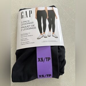 GAP Women’s Black Leggings Tights 2-Pack size XS BNWT Workout Active Minimalist